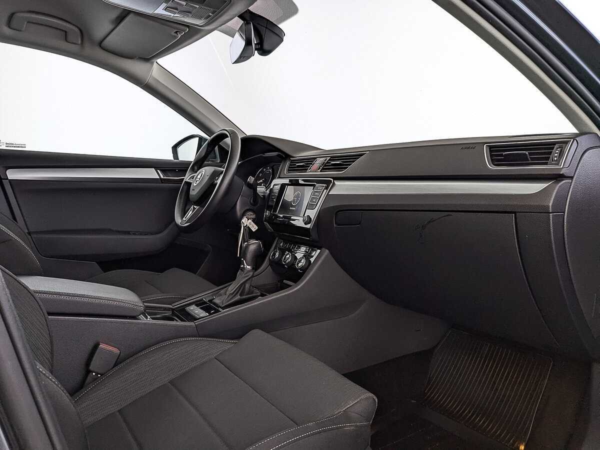 Skoda Superb, 2019 Фото №13