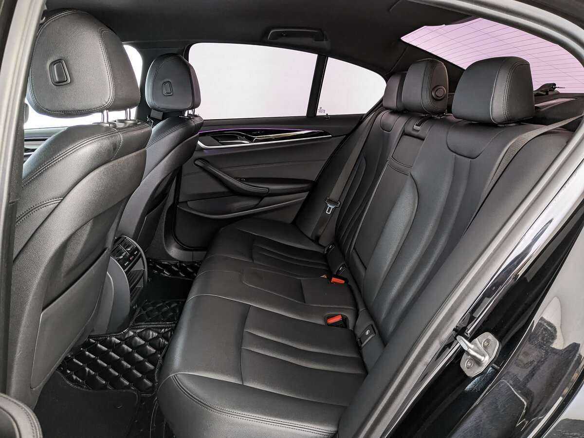 BMW 5 серии 520d xDrive, 2017 Фото №14