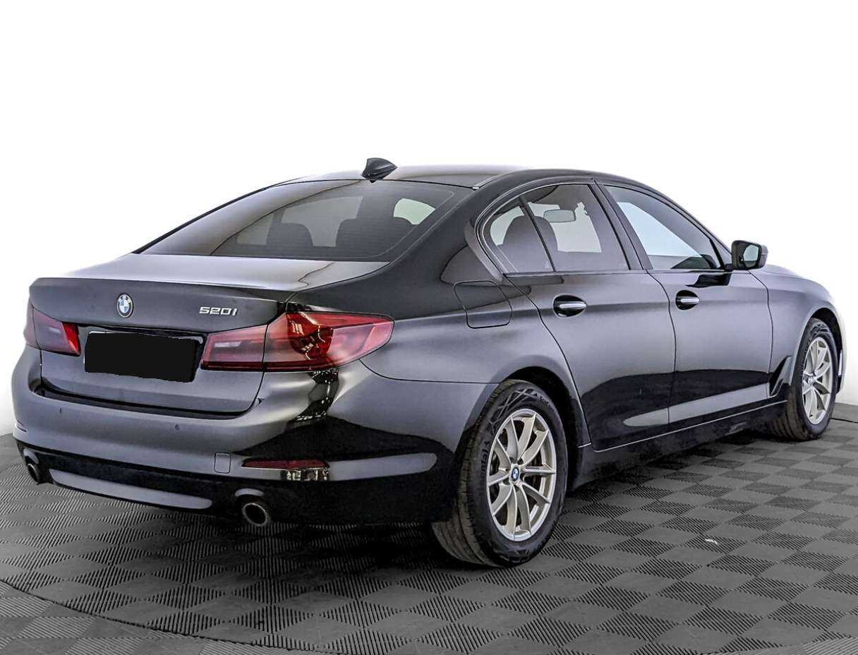 BMW 5 серии 520i, 2018 Фото №4