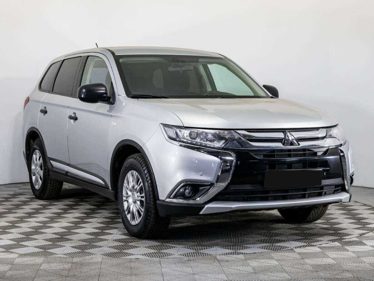 Mitsubishi Outlander, 2015 Фото №3