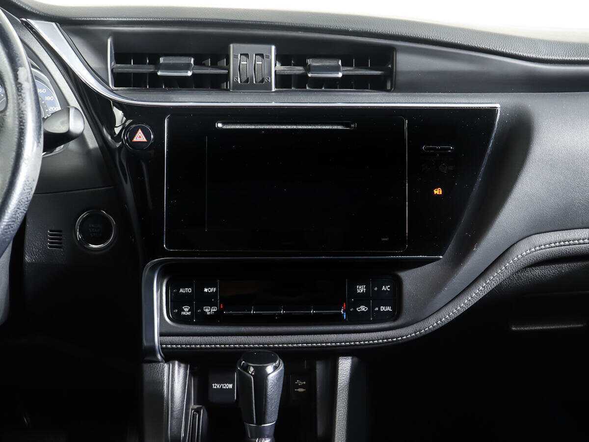 Toyota Corolla, 2017 Фото №10