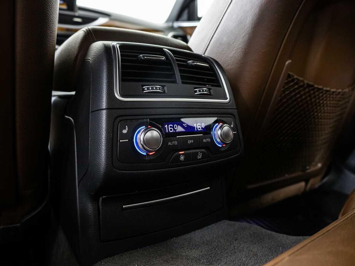 Audi A6, 2015 Фото №15