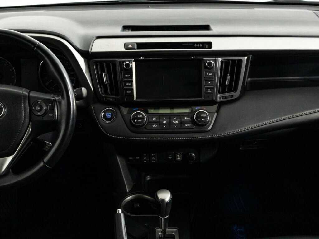 Toyota RAV4, 2017 Фото №14