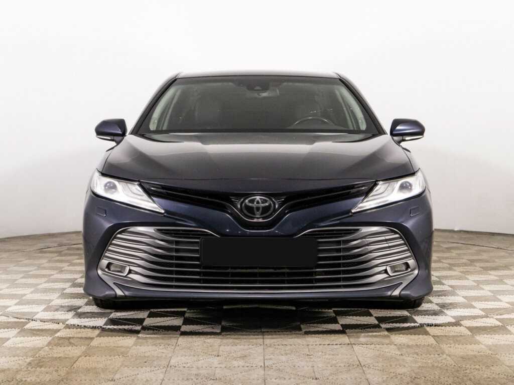 Toyota Camry, 2019 Фото №2