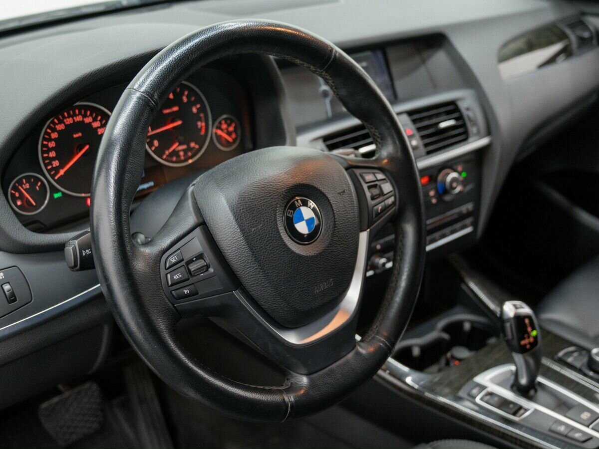 BMW X3 28i xDrive, 2013 Фото №19