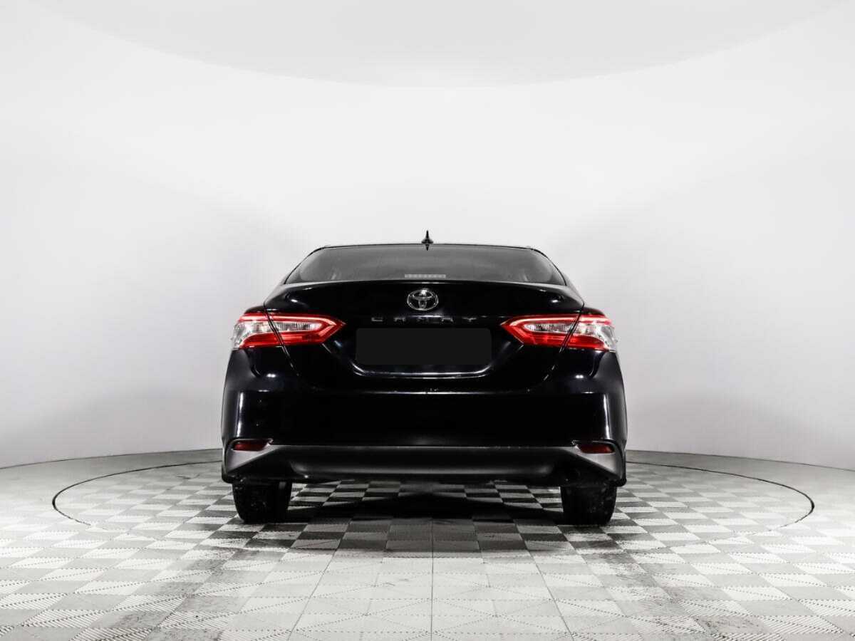 Toyota Camry, 2021 Фото №6