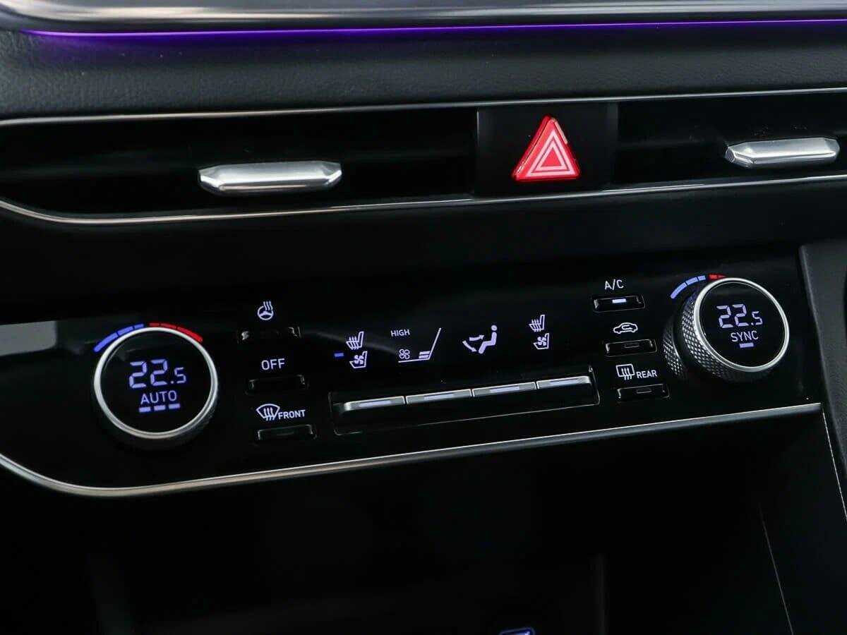 Hyundai Sonata, 2020 Фото №17