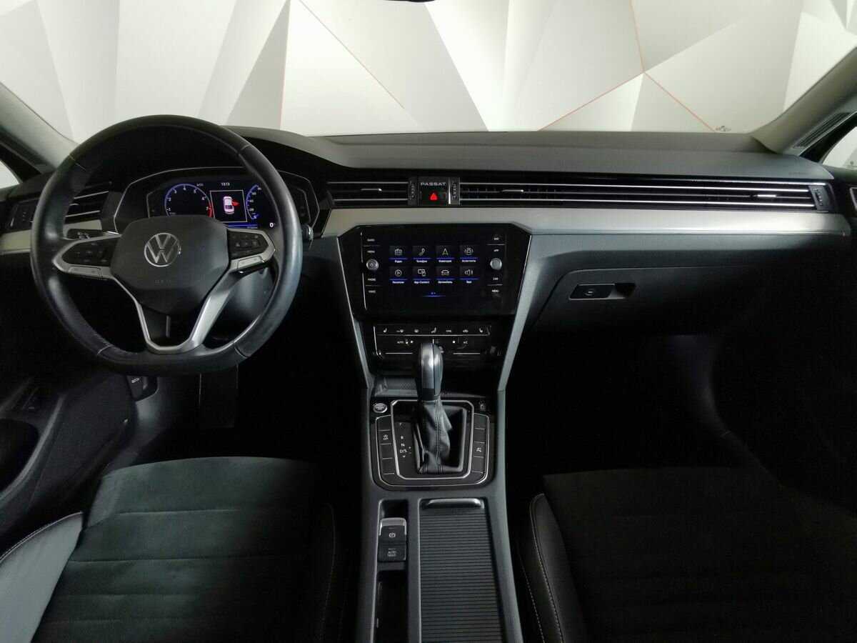 Volkswagen Passat, 2021 Фото №9