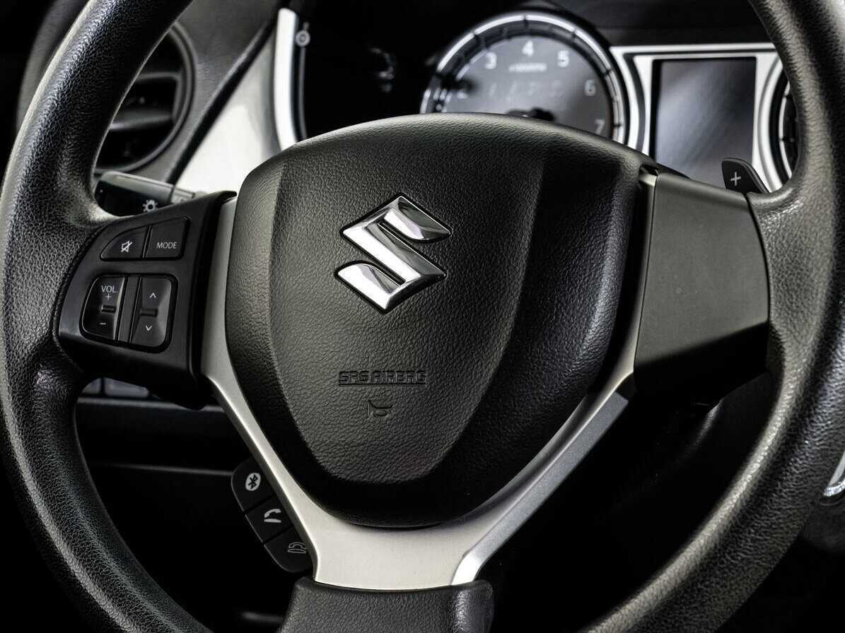Suzuki Vitara, 2017 Фото №13