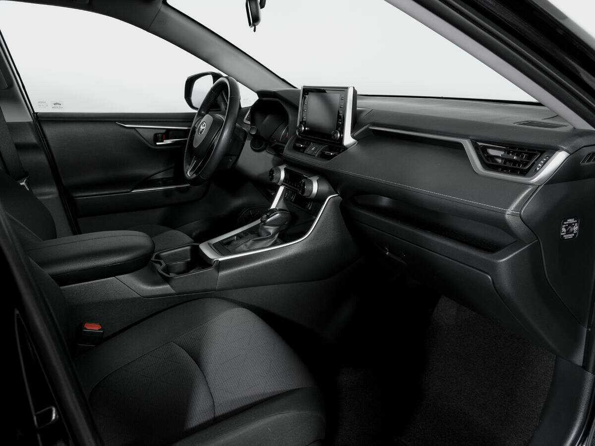 Toyota RAV4, 2020 Фото №9