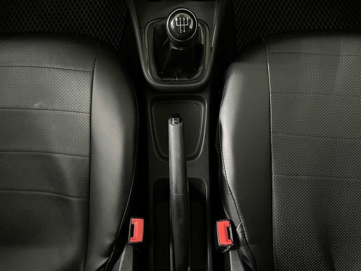 Volkswagen Polo, 2017 Фото №13