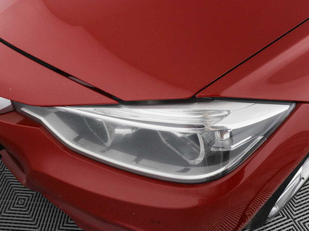 BMW 3 серии 320i xDrive, 2018 Фото №7