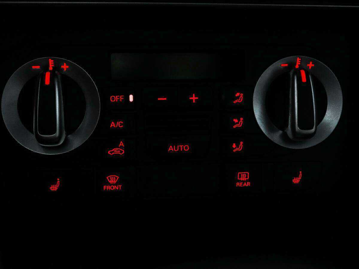 Audi Q3, 2013 Фото №12