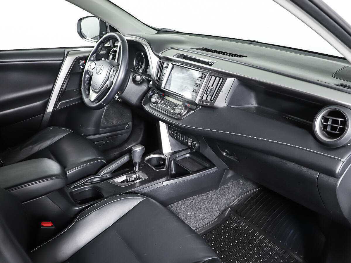 Toyota RAV4, 2018 Фото №9