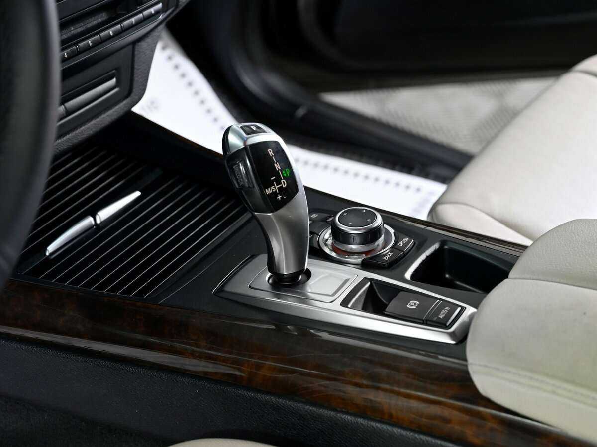 BMW X5 35i, 2012 Фото №10