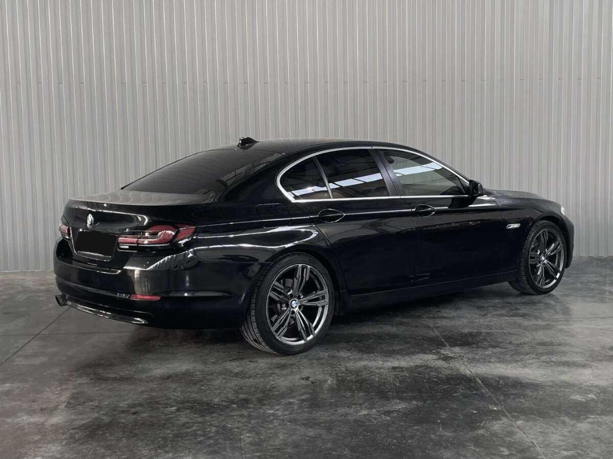 BMW 5 серии 520i, 2012 Фото №5