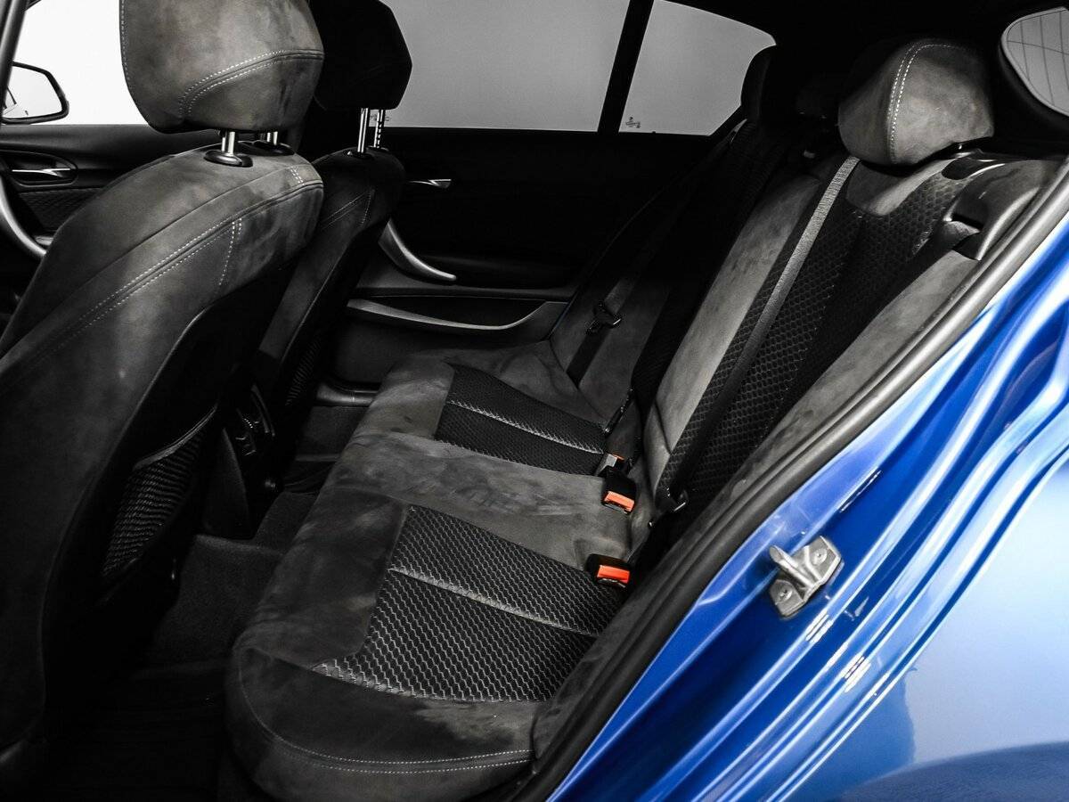 BMW 1 серии 118i, 2018 Фото №12