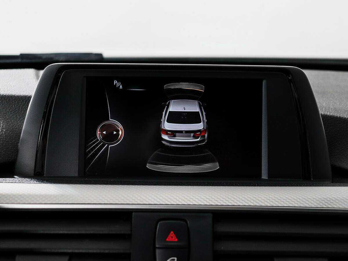 BMW 3 серии 320i xDrive, 2015 Фото №14