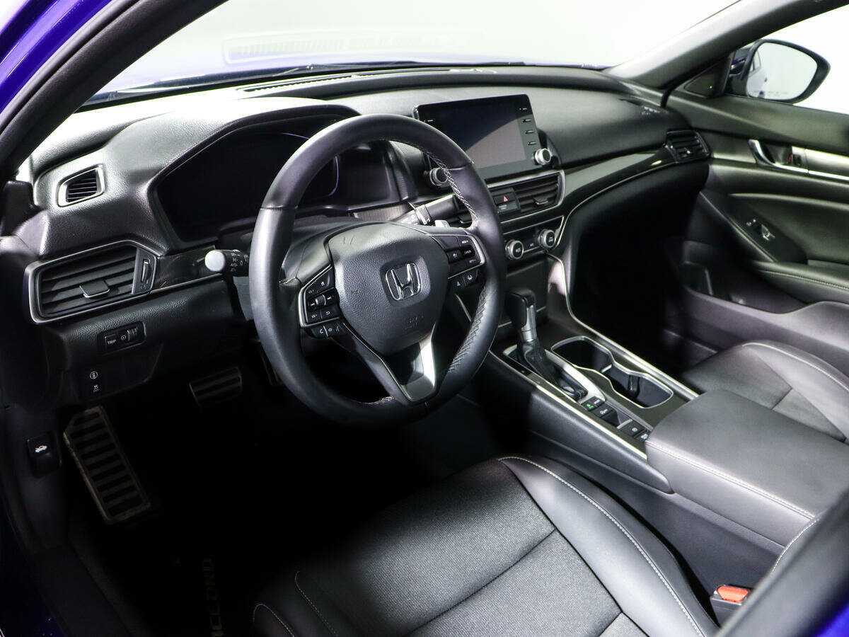 Honda Accord, 2022 Фото №11
