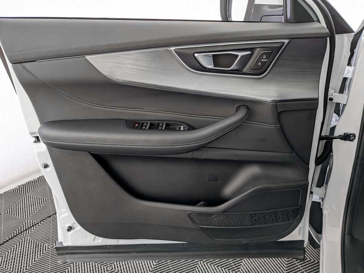 Chery Tiggo 4 Pro, 2023 Фото №14