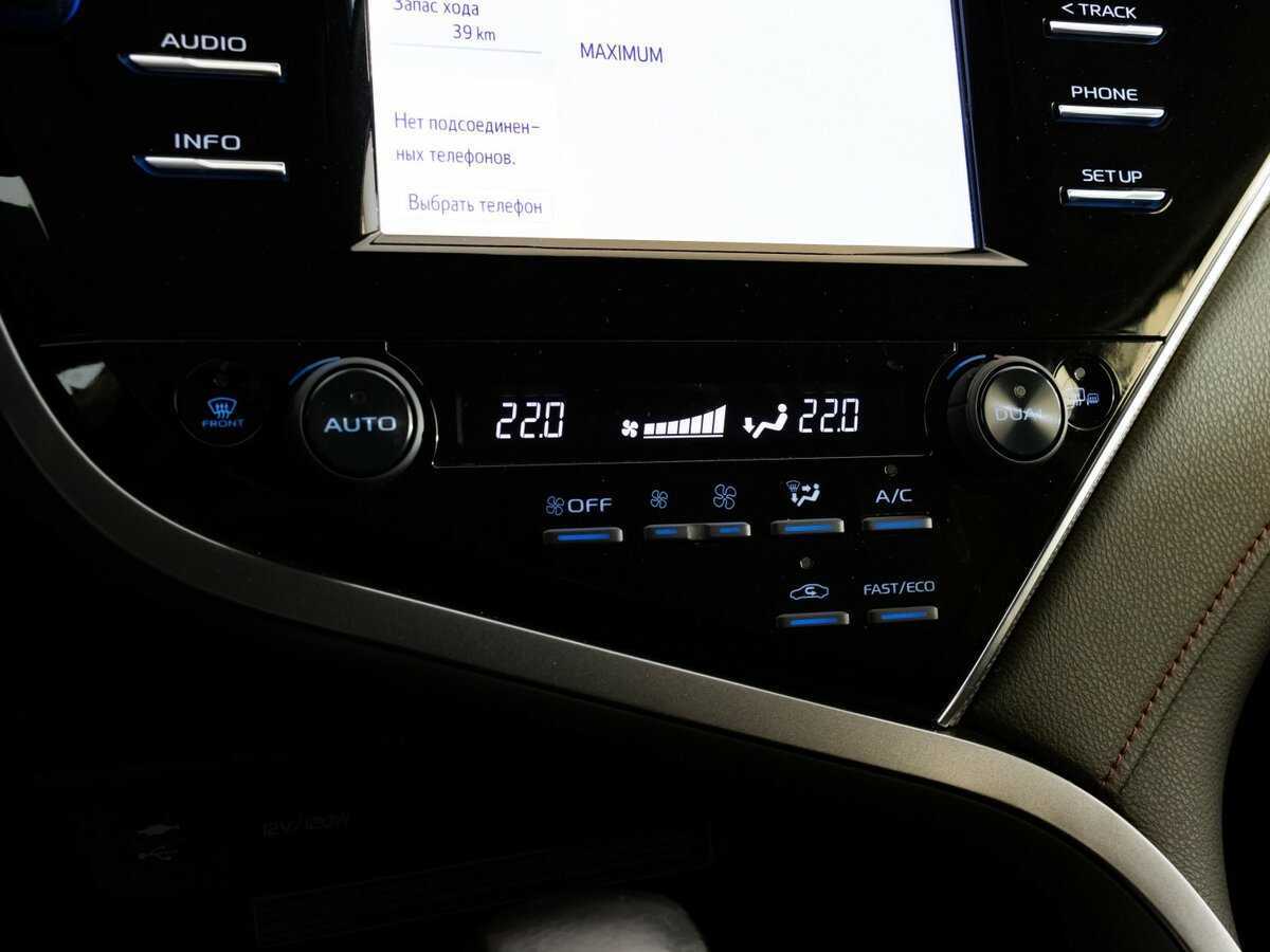 Toyota Camry, 2020 Фото №12