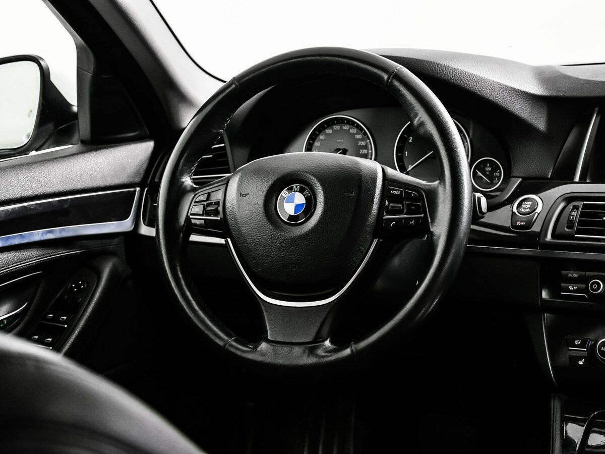 BMW 5 серии 528i xDrive, 2014 Фото №14