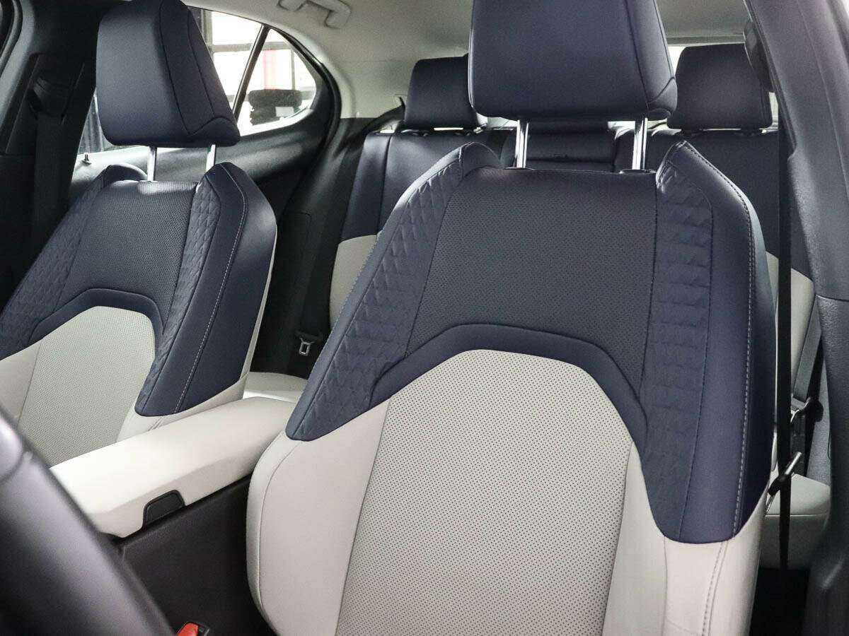 Lexus UX 250h, 2019 Фото №7