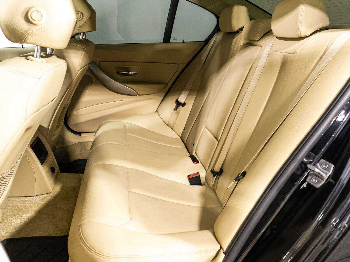 BMW 3 серии 320i, 2014 Фото №10