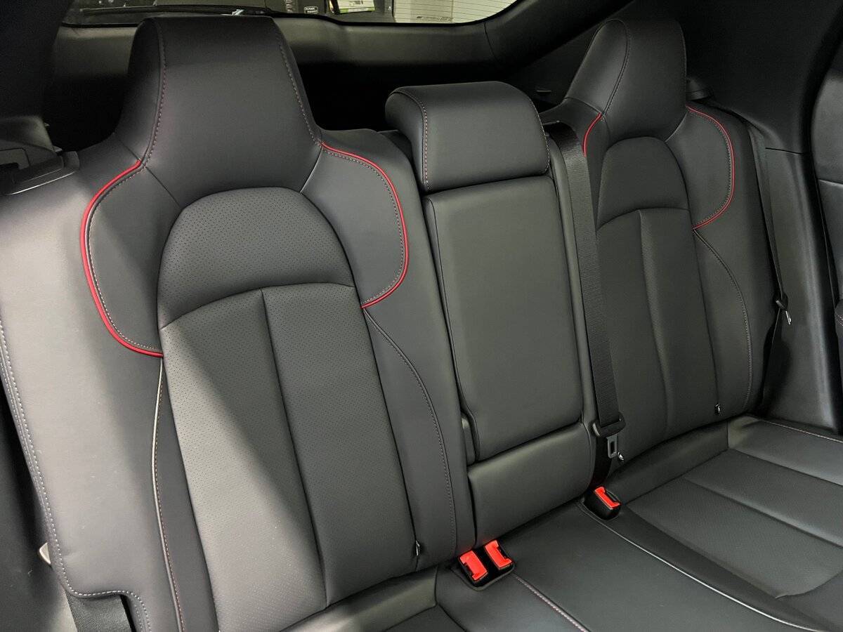 Changan UNI-T, 2023 Фото №11