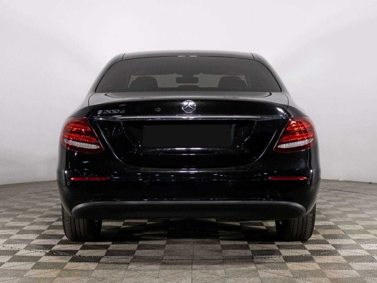 Mercedes-Benz E-Класс 200 d, 2019 Фото №6