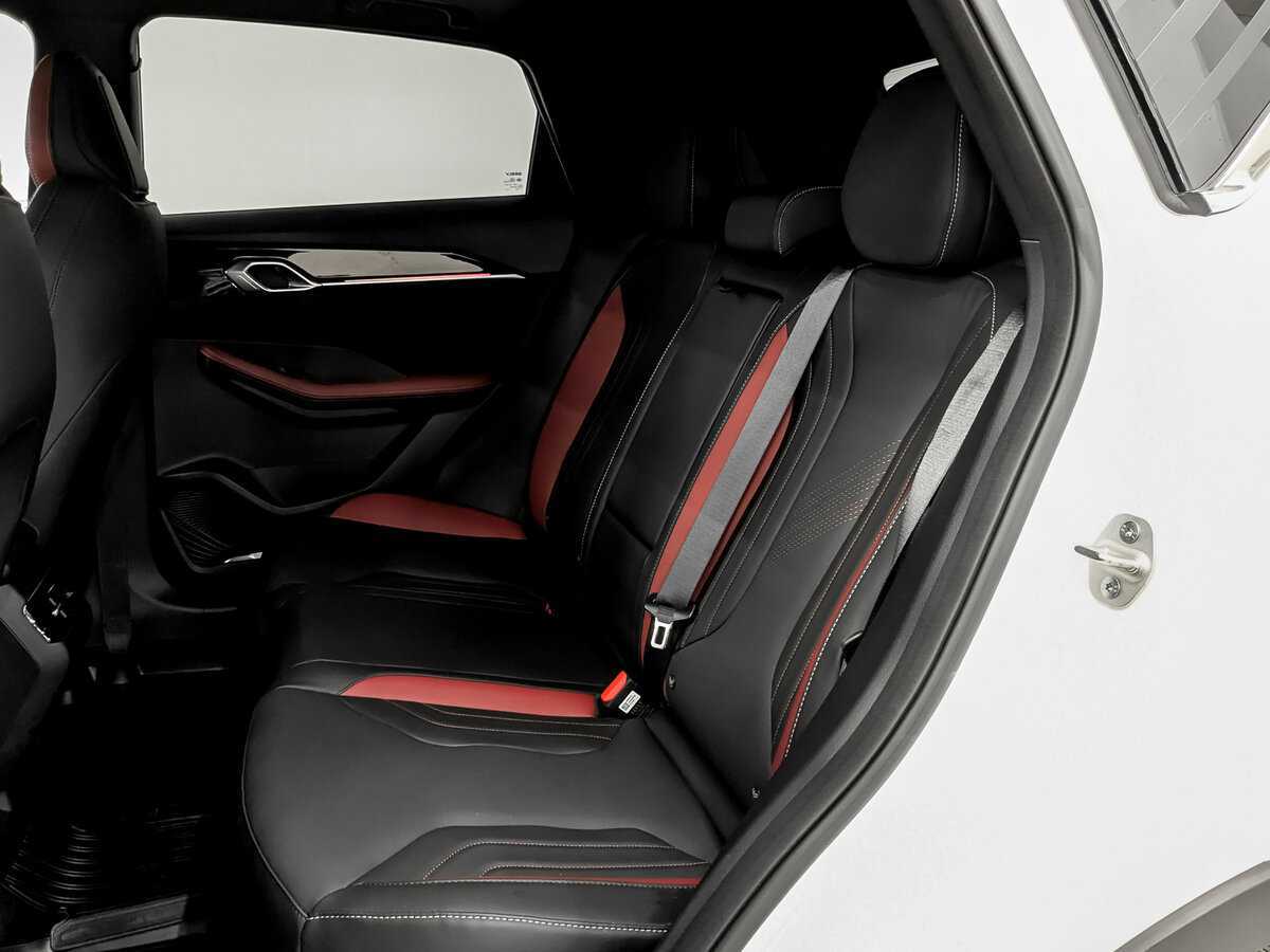 Geely Coolray, 2024 Фото №12