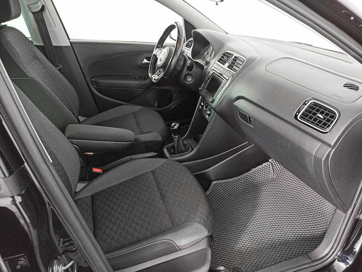 Volkswagen Polo, 2018 Фото №9