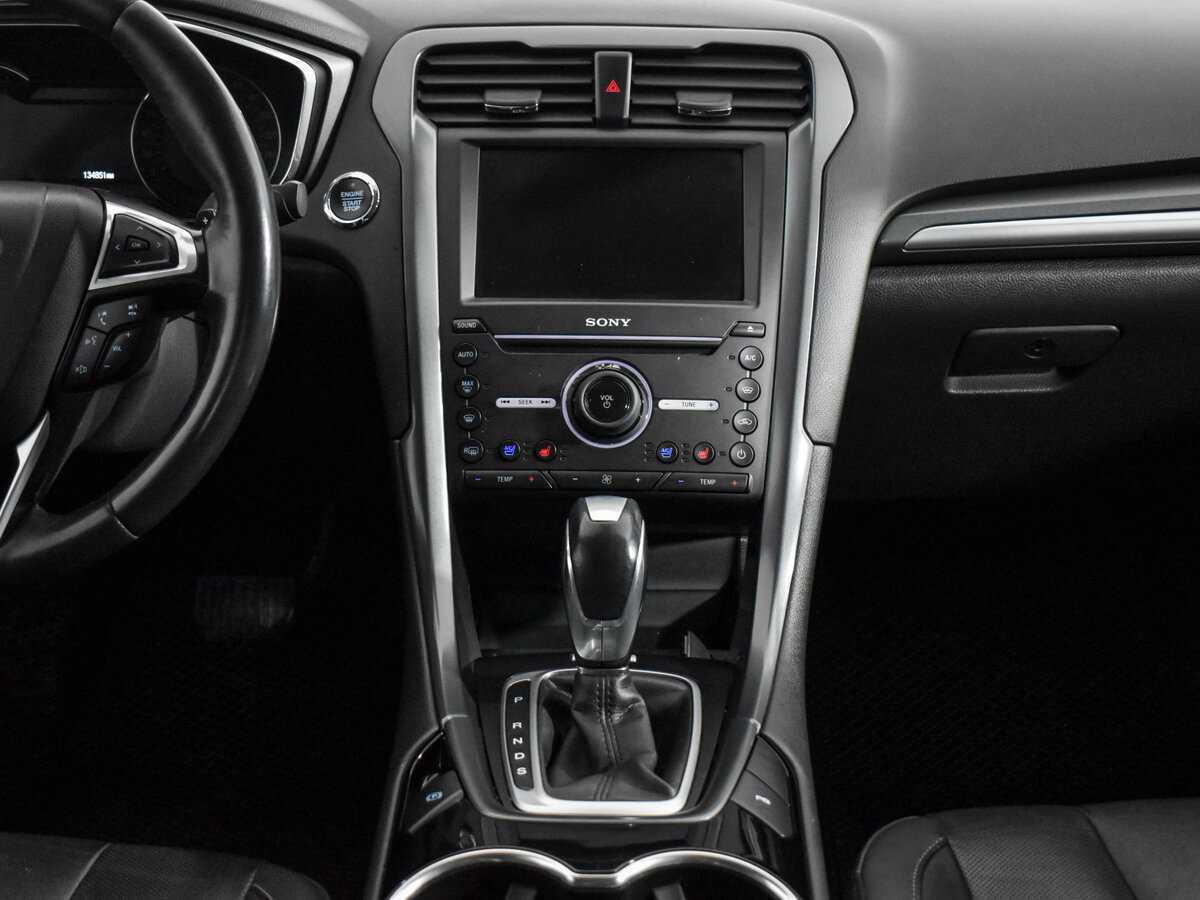 Ford Mondeo, 2016 Фото №15