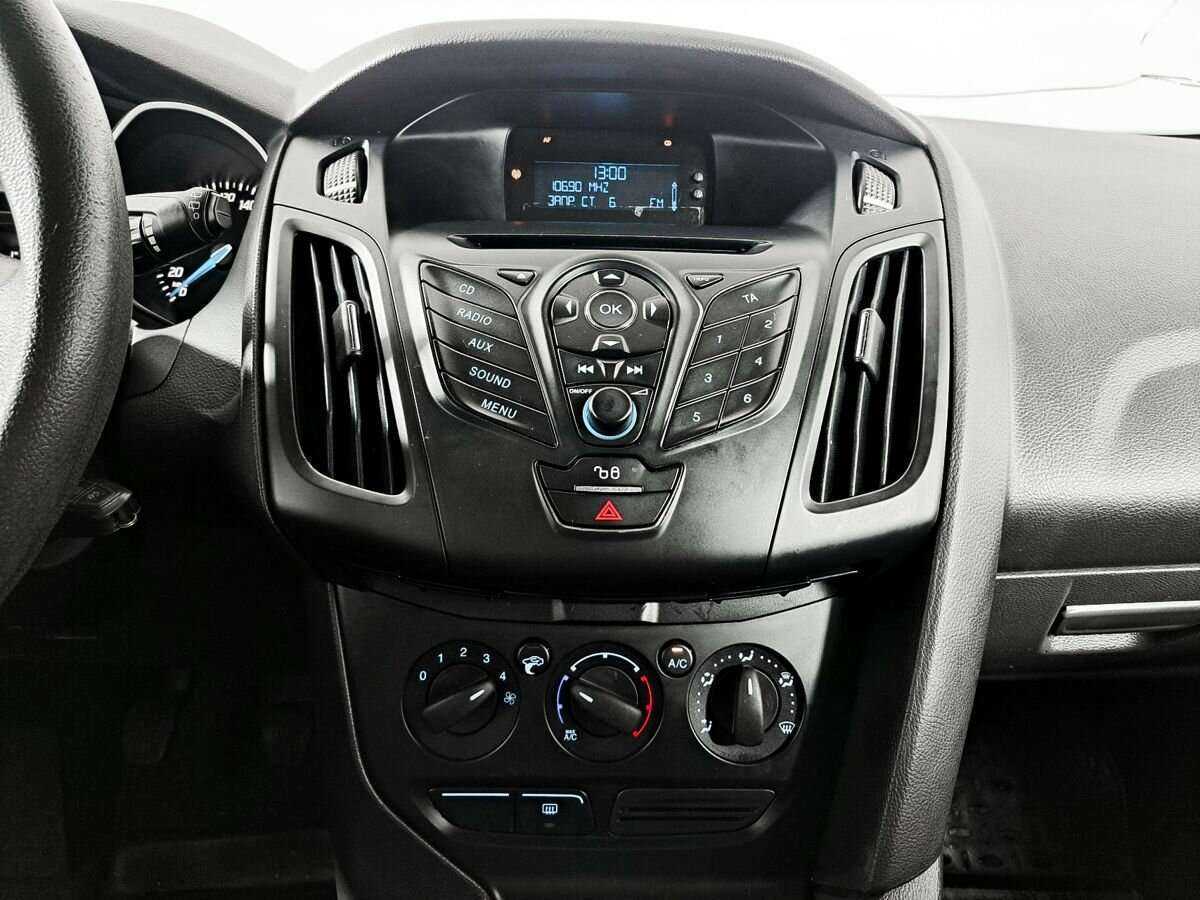 Ford Focus, 2012 Фото №11