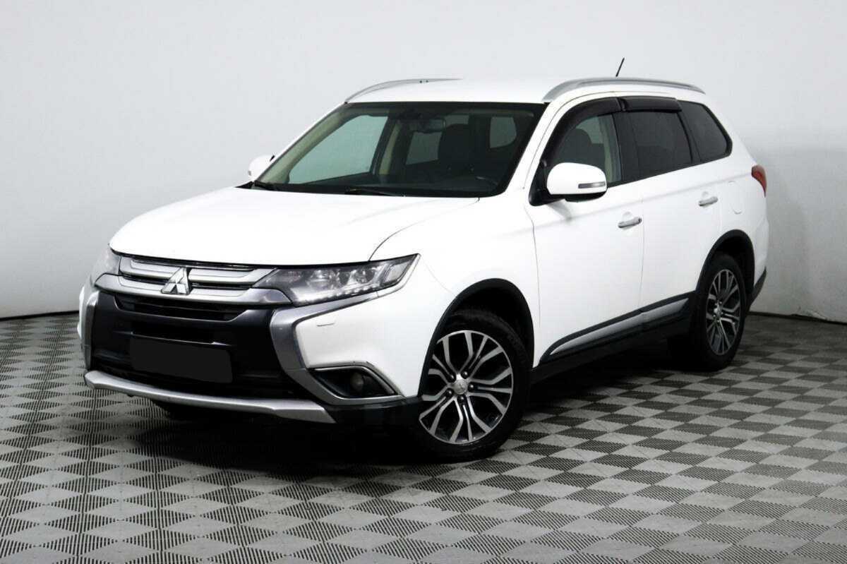 Mitsubishi Outlander, 2016 Фото №1