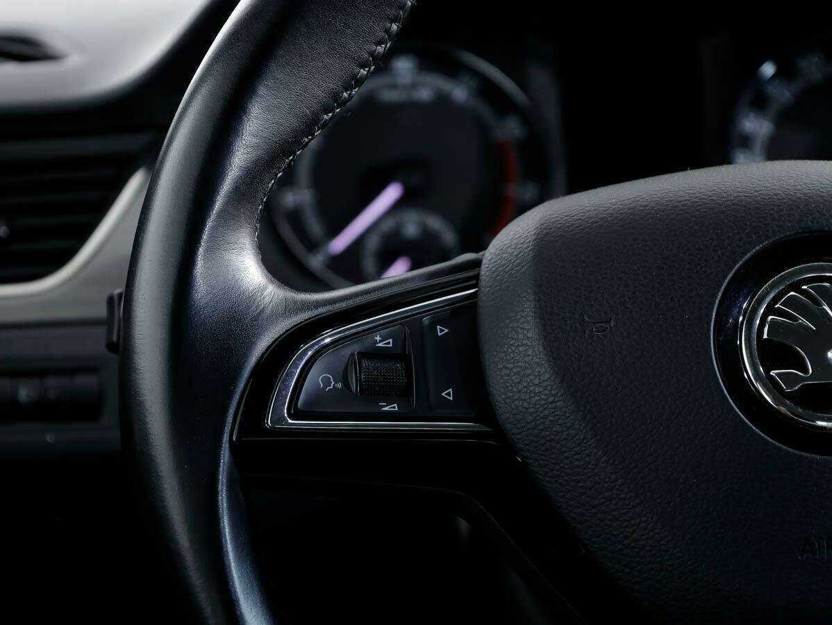 Skoda Rapid, 2017 Фото №19