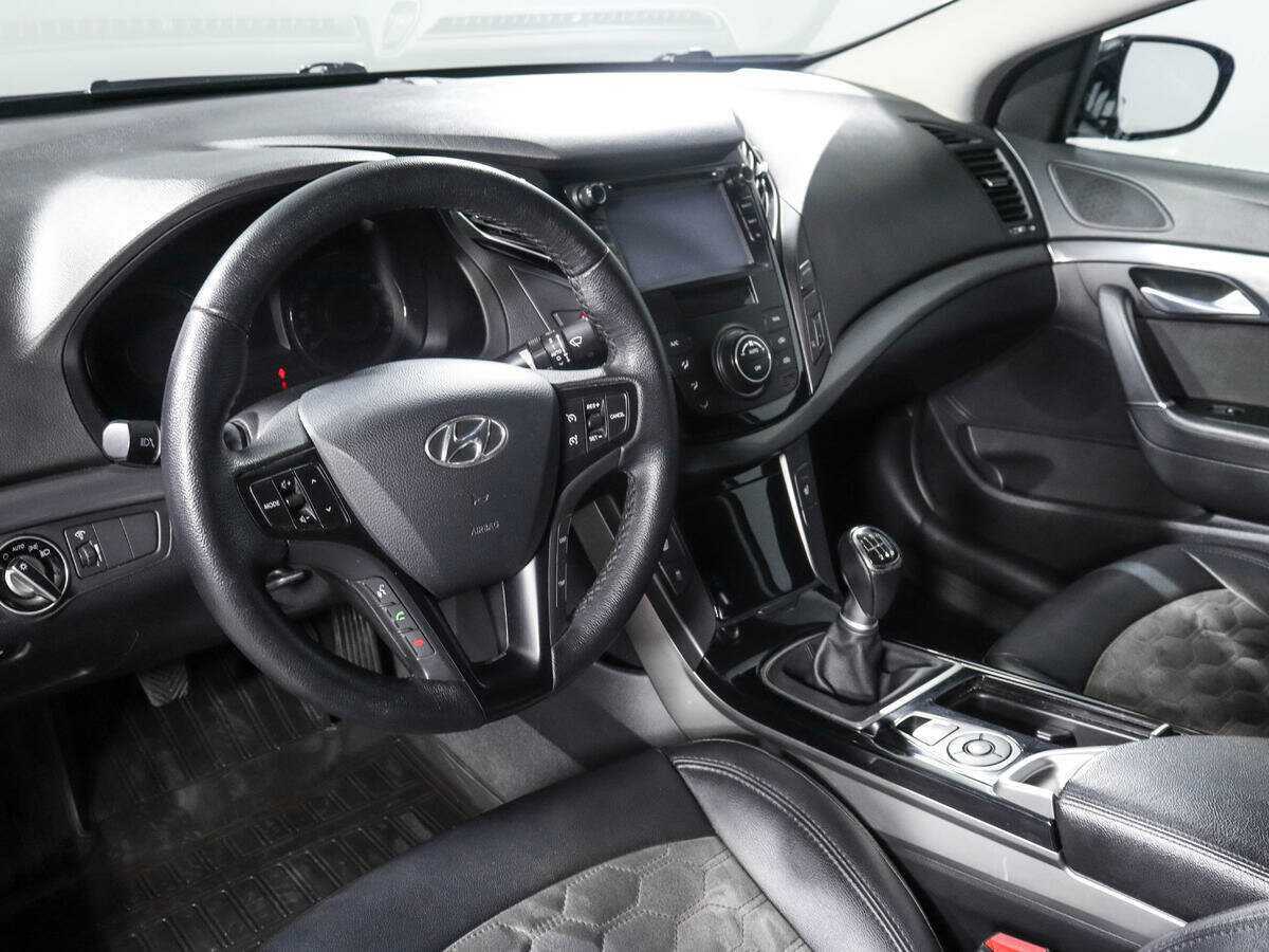 Hyundai i40, 2013 Фото №14