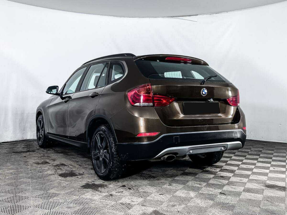 BMW X1 18i, 2013 Фото №7