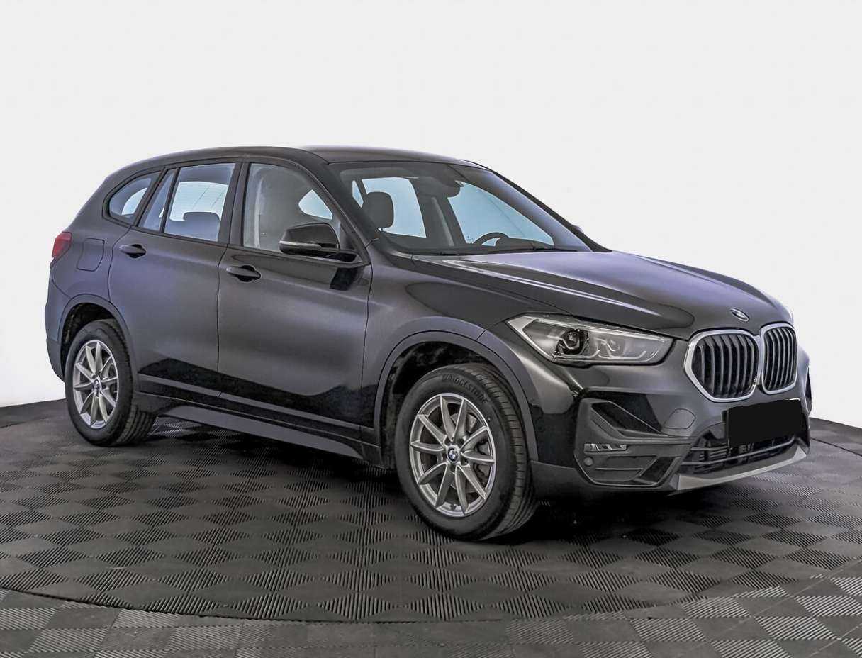 BMW X1 18i sDrive, 2021 Фото №3