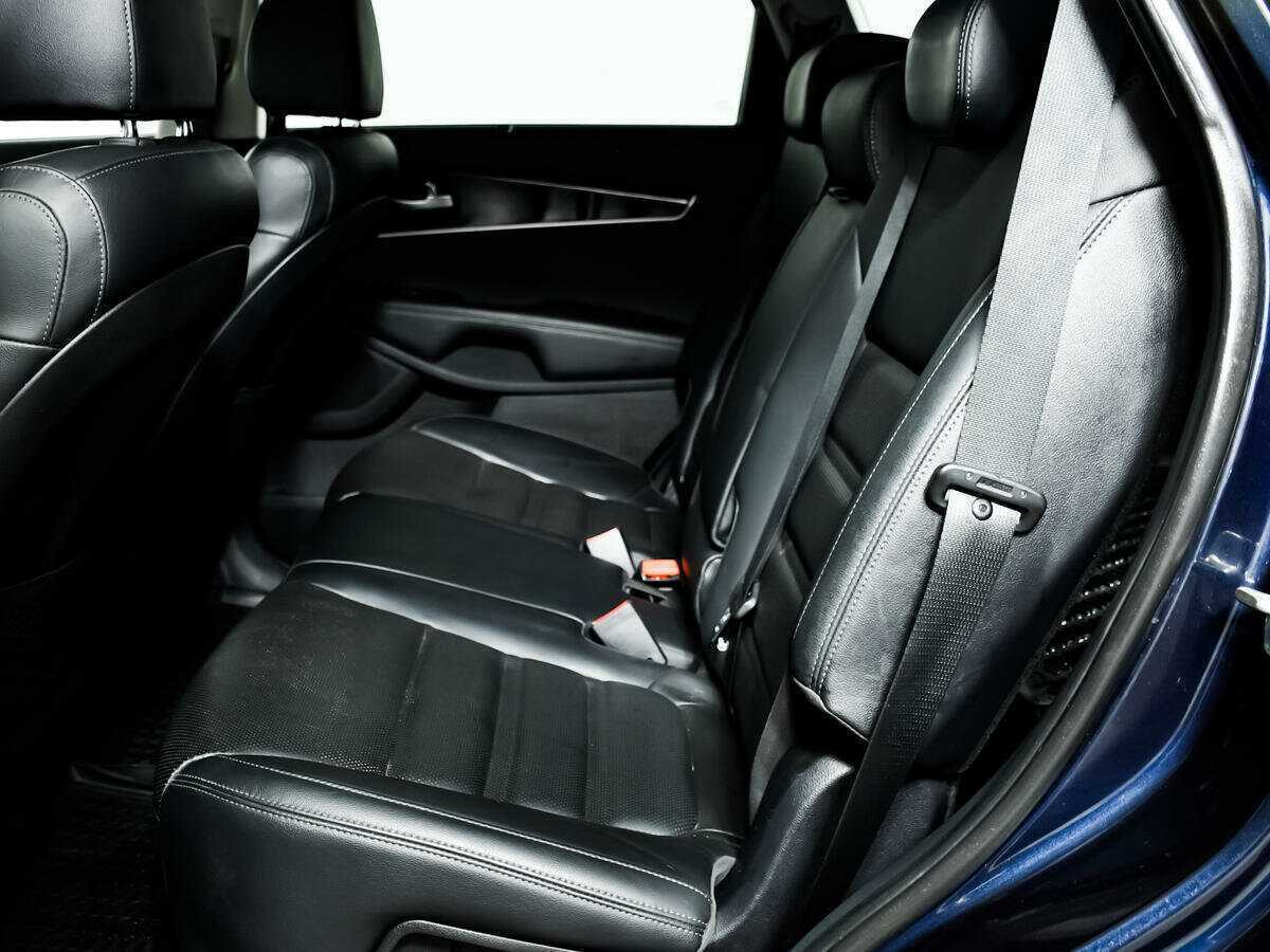 Kia Sorento, 2018 Фото №12