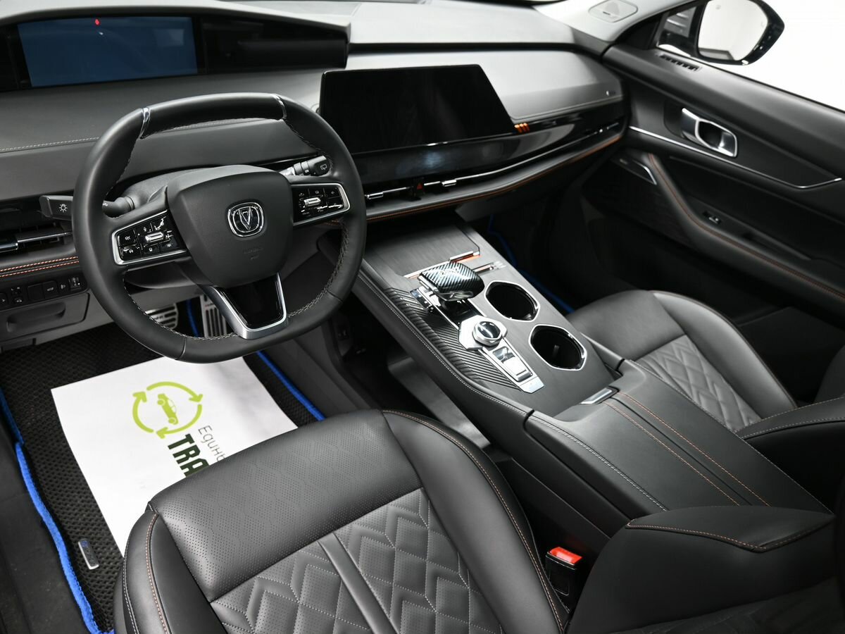 Changan UNI-K, 2023 Фото №8