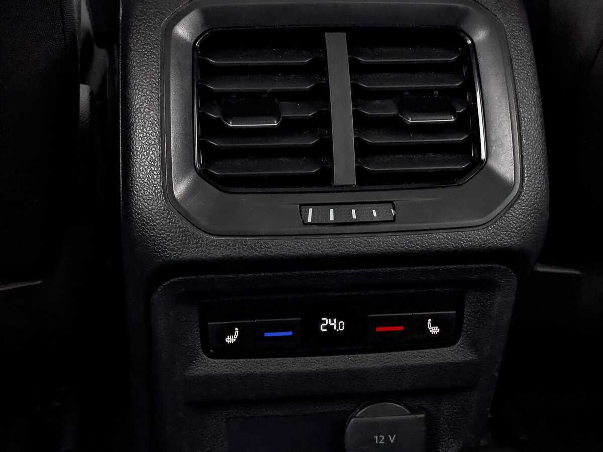 Volkswagen Tiguan, 2018 Фото №30