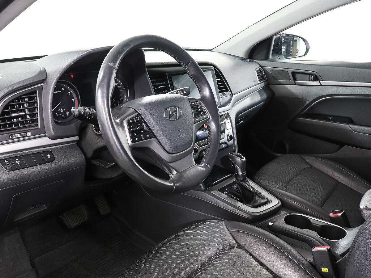 Hyundai Elantra, 2017 Фото №12