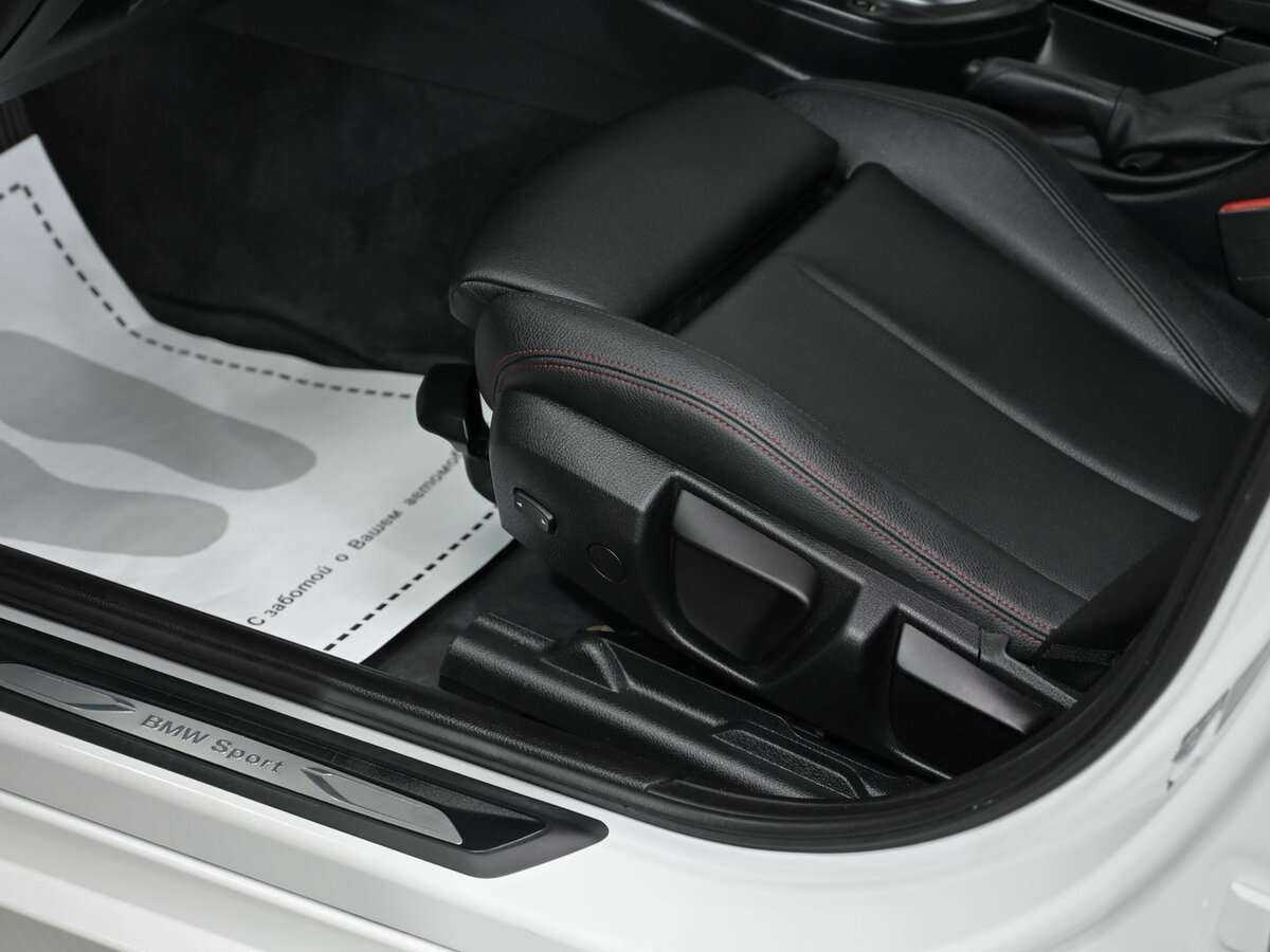 BMW 3 серии Gran Turismo 320i xDrive, 2015 Фото №8