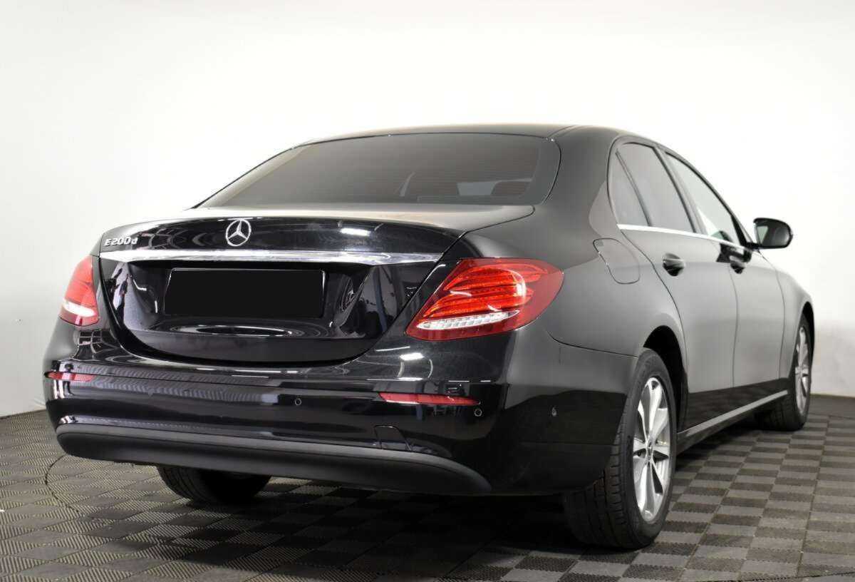 Mercedes-Benz E-Класс 200 d, 2018 Фото №4