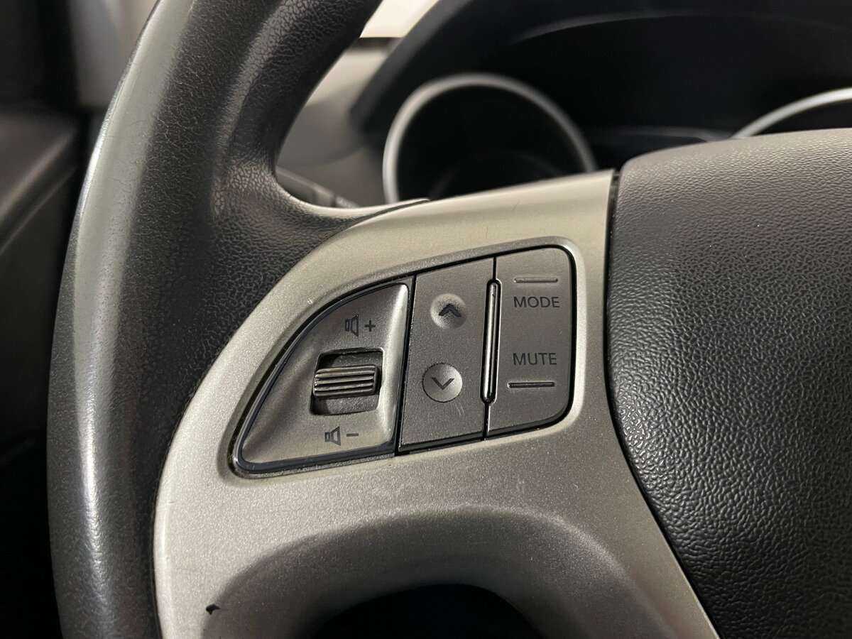 Hyundai ix35, 2013 Фото №15