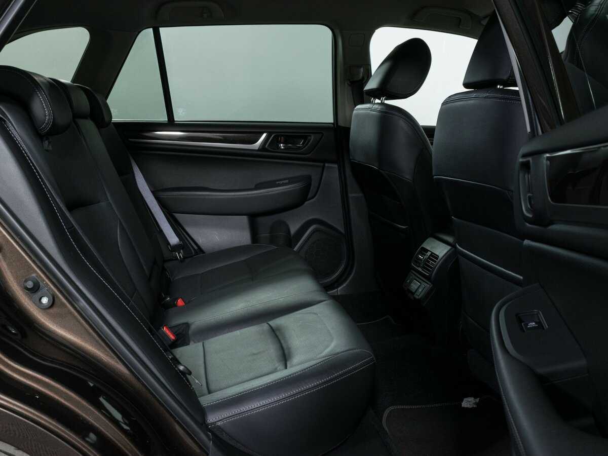 Subaru Outback, 2018 Фото №11