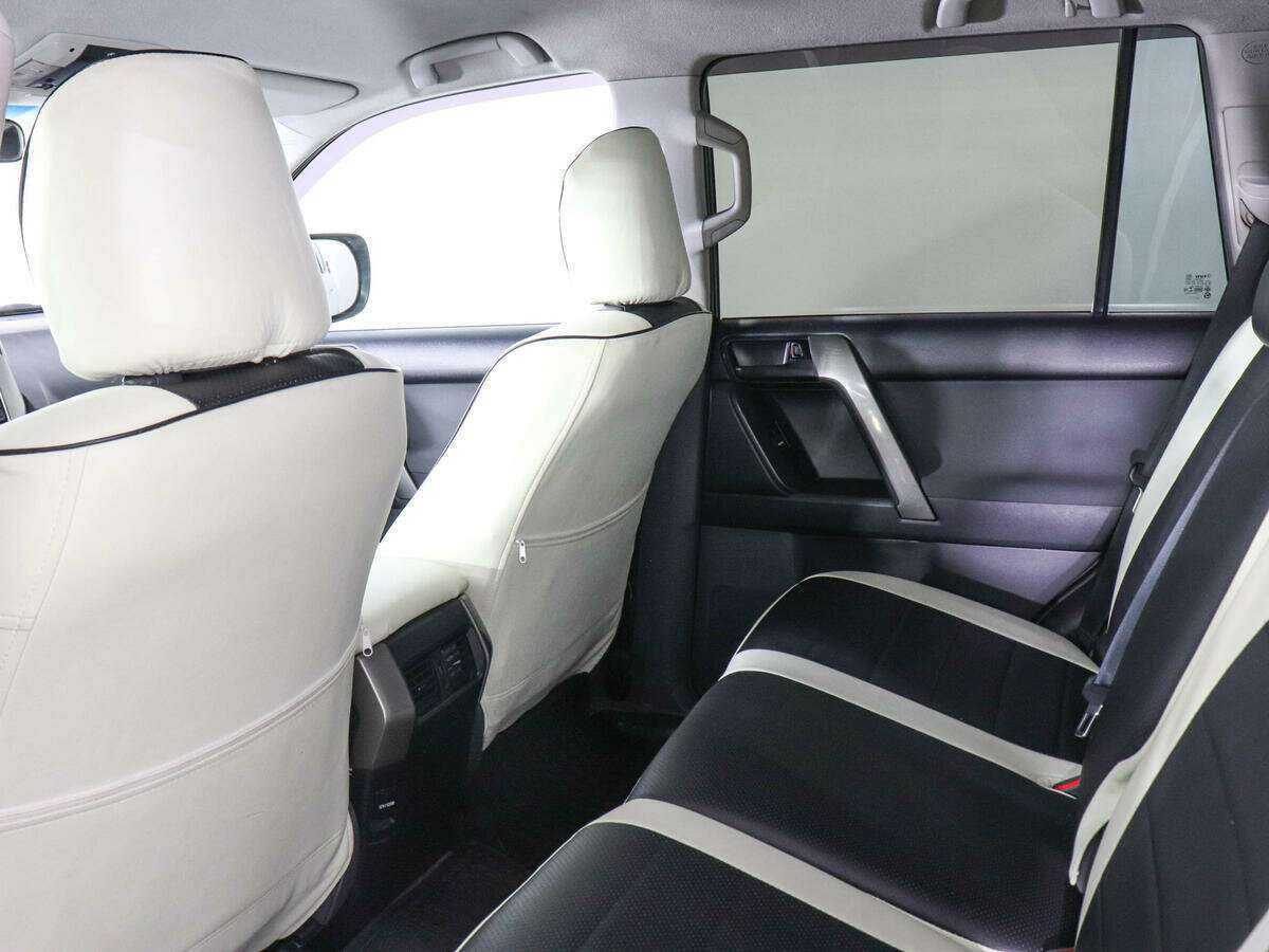 Toyota Land Cruiser Prado, 2013 Фото №11