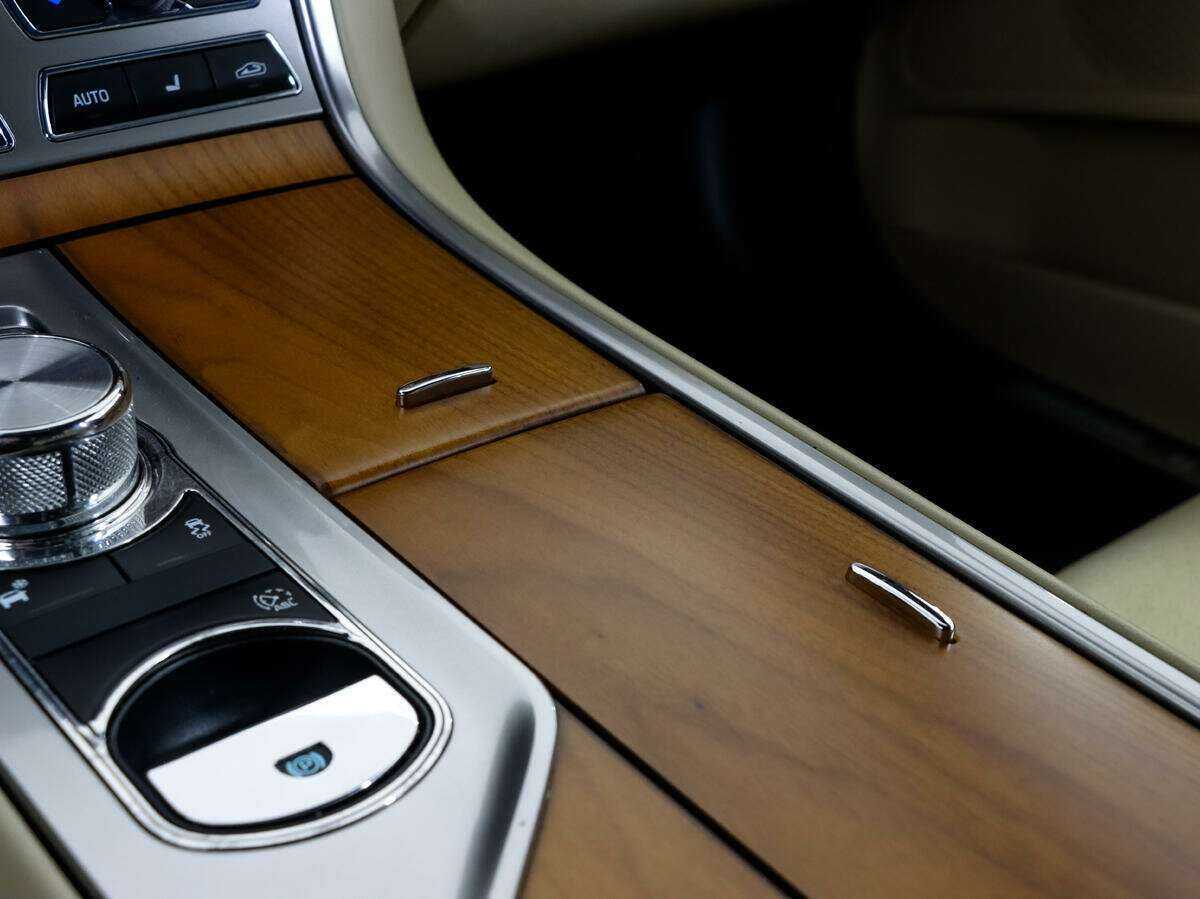 Jaguar XF, 2013 Фото №15