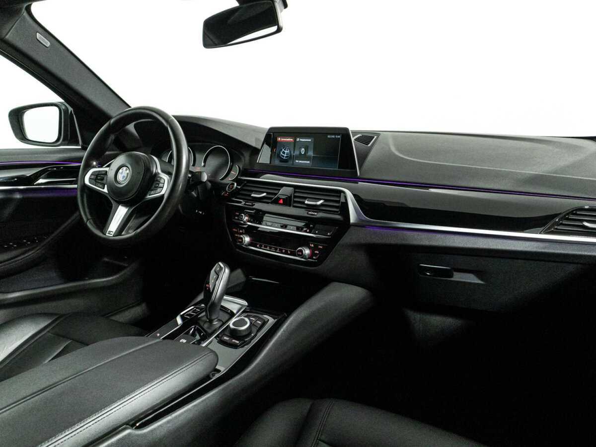BMW 5 серии 520i, 2019 Фото №8